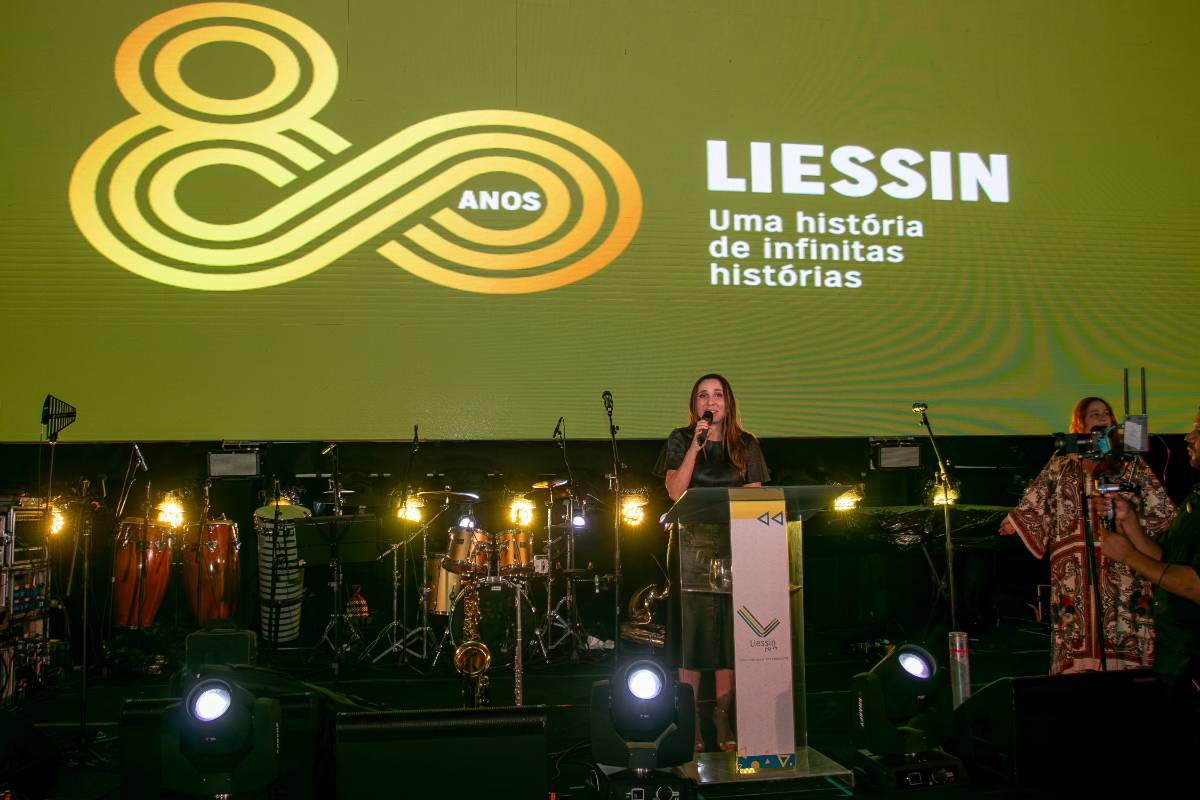 Festa de 80 anos, Filme de 80 anos - 35