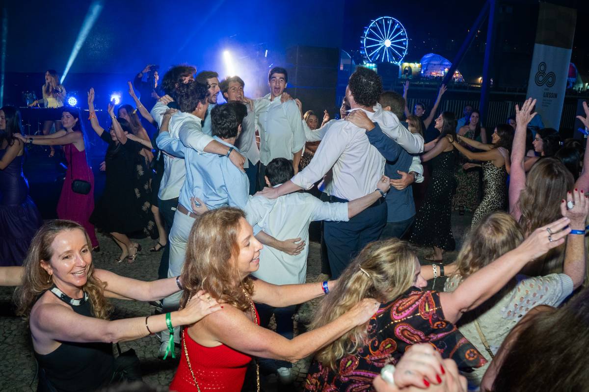 Festa de 80 anos, Filme de 80 anos - 82